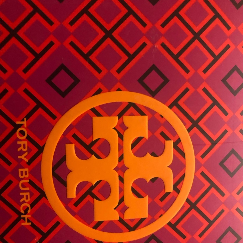 Tory Burch - Picture 5 of 6
